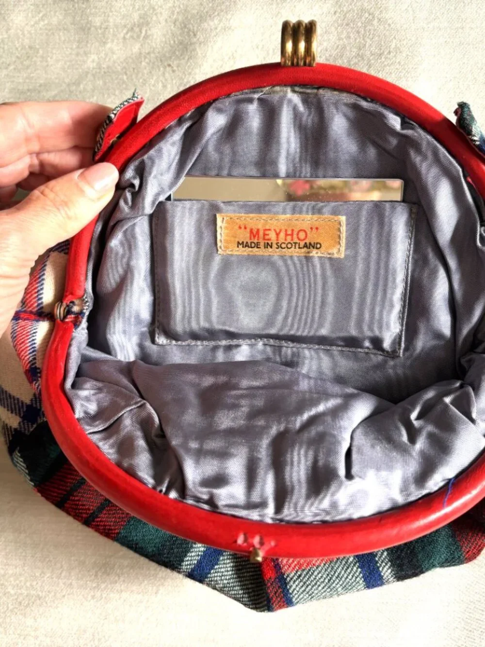Vintage Meyho Scotland Circular Wool Tartan Kiss Lock Purse Mirror